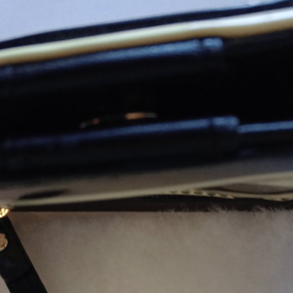 kate spade cream & black striped wallet - new/scuffed - Picture 12 of 14